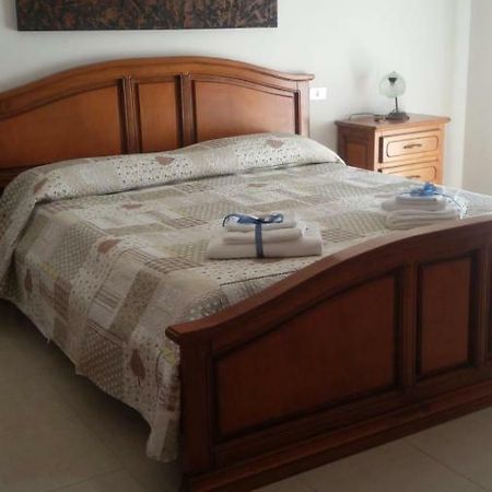 "La Casa Di Mariagrazia" Rooms Con Cucina Condivisa E Terrazza Sammichele Di Bari Εξωτερικό φωτογραφία